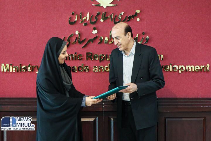 یک الشتری معاون وزیر راه و شهرسازی و سرپرست شرکت عمران شهرهای جدید شد 