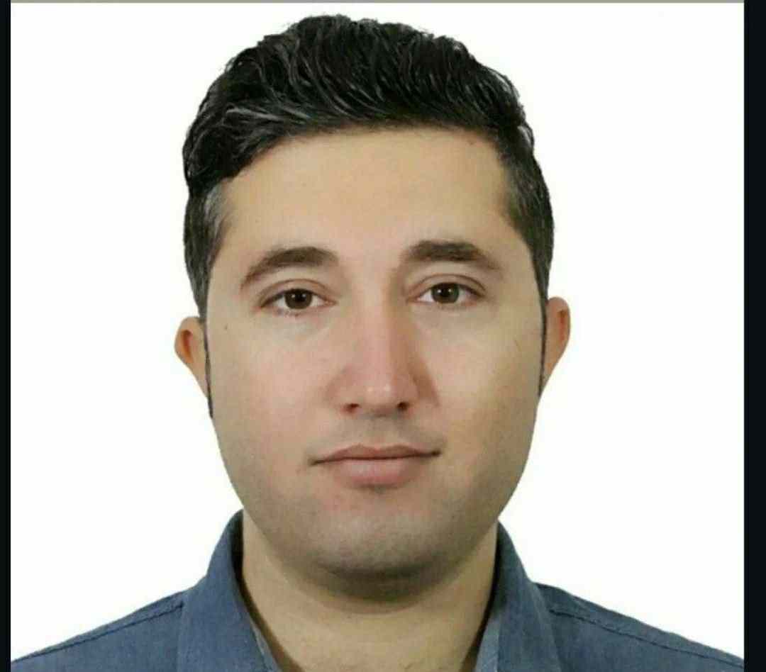 برای جوان هم تبارم که معلم بوده